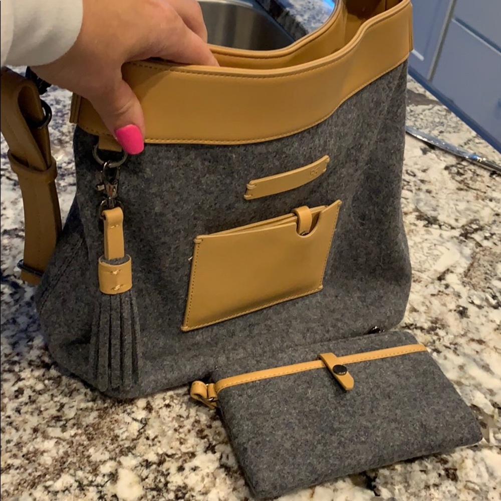 Sherpani Luna - NWOT